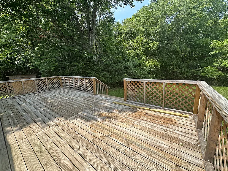 127 Owens Ln — Photo 11