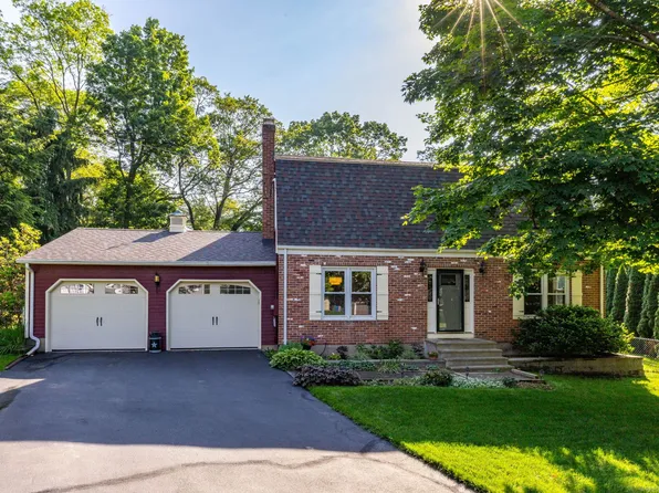 81 Jan Road, Bristol, CT 06010