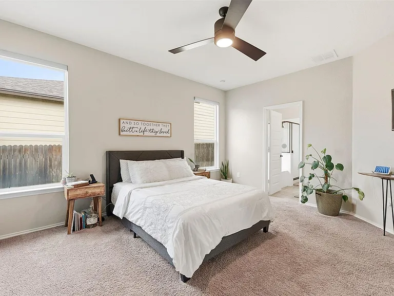 1506 Dragonfly Loop — Photo 12