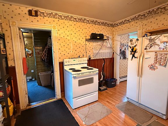 3rd image of Junction Rd