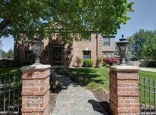 1039 E University St, Springfield, MO 65807