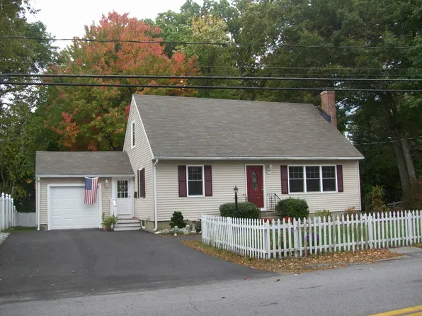 292 Smyth Road, Manchester, NH 03104