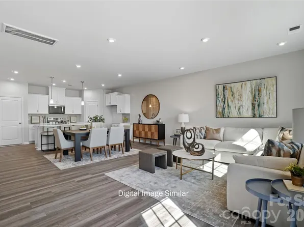 725 Flatiron Dr #164, Rock Hill, SC 29730