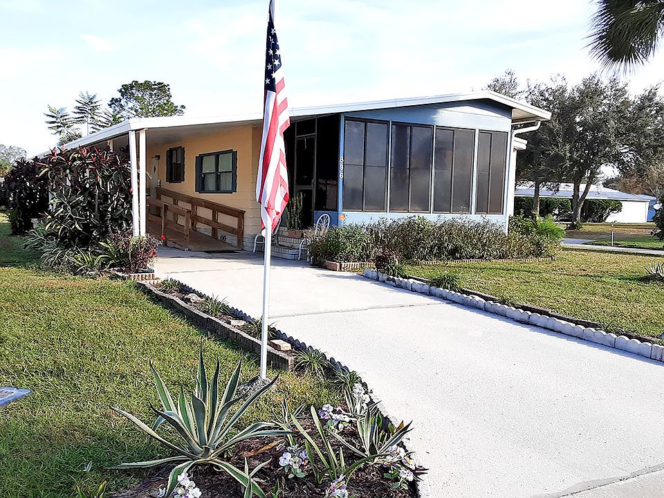 1st image of 896 Date Palm Ct #374
