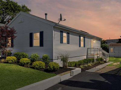 30 Seymour Drive, Shirley, NY, 11967