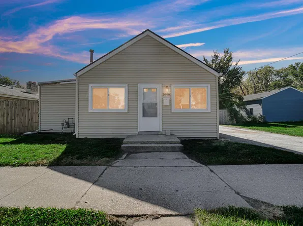 1446 173rd St, Hammond, IN 46324