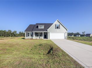 15 Terrier Ct, Parkton, NC 28371