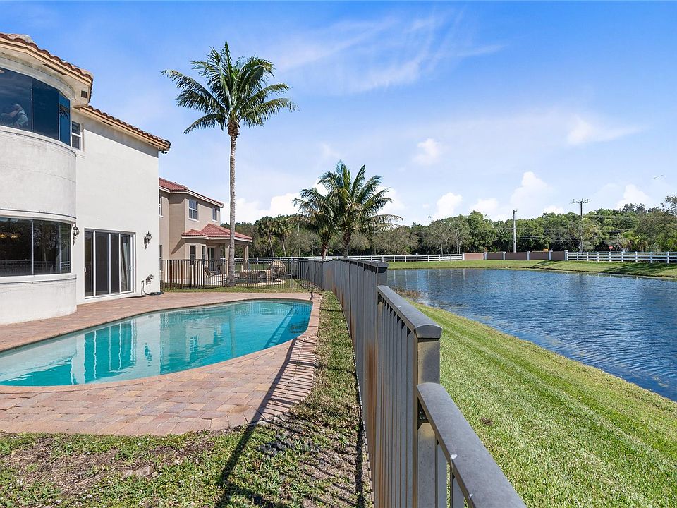 1st image of 4505 San Mellina Drive