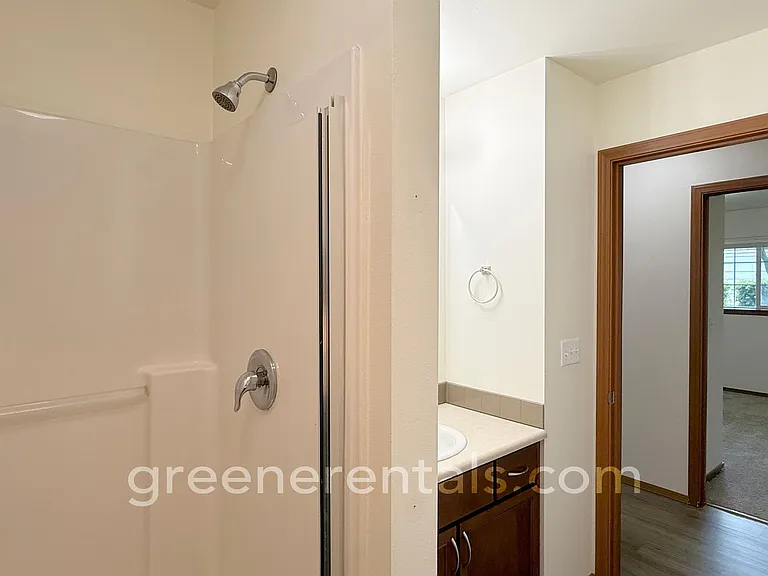 Oly-Evergreen Landing Apartments — Photo 34