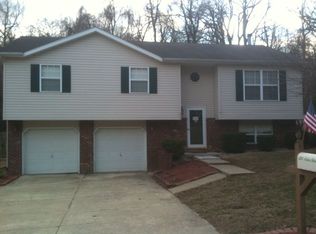 211 Echowood Dr, Collinsville, IL 62234