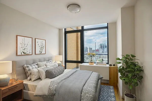 Rented by Compass | media 24