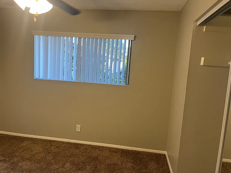 690 W San Jose Ave — Photo 22