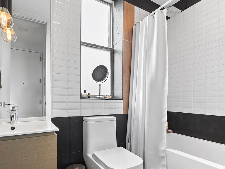 311 Woodbine St #4F — Photo 9
