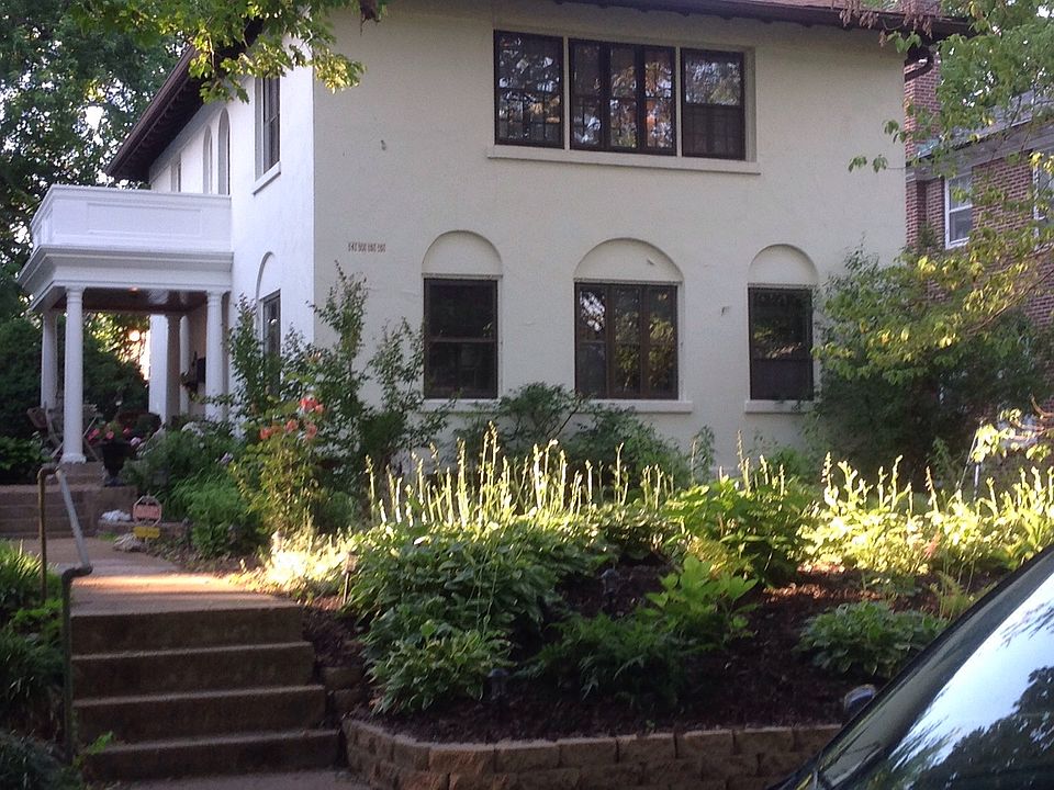 1st image of 4055 Flora Pl
