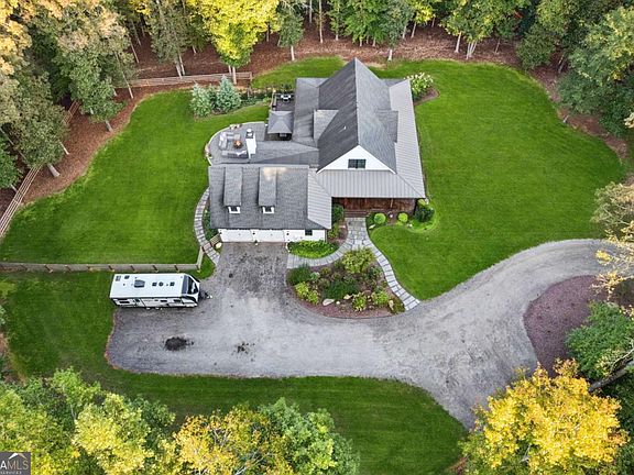 4th image of 889 Freehome Rd