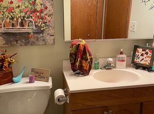 1424 Woodbridge Rd APT 1F, Joliet, IL 60436