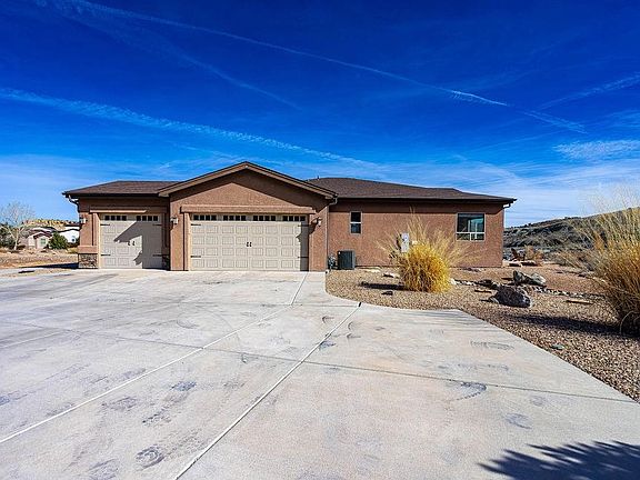 4th image of 2283 Trail Ridge Rd