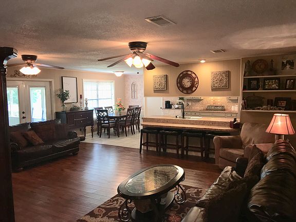 Open living room & kitchen