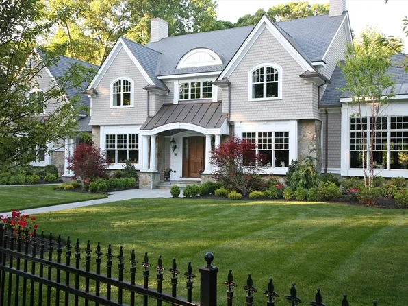 99 Old Colony Rd, Wellesley, MA 02481