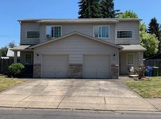 3695 Scenic Dr, Eugene, OR