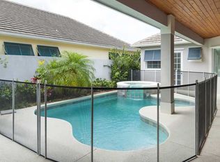 9225 Spring Time Dr, Vero Beach, FL 32963