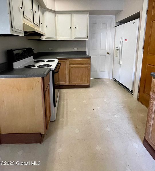 5th image of 43 Wilder Avenue