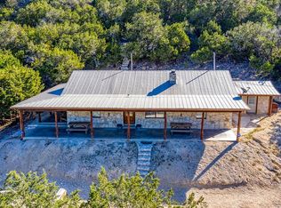 538 Canyon Oaks Dr, Concan, TX 78838