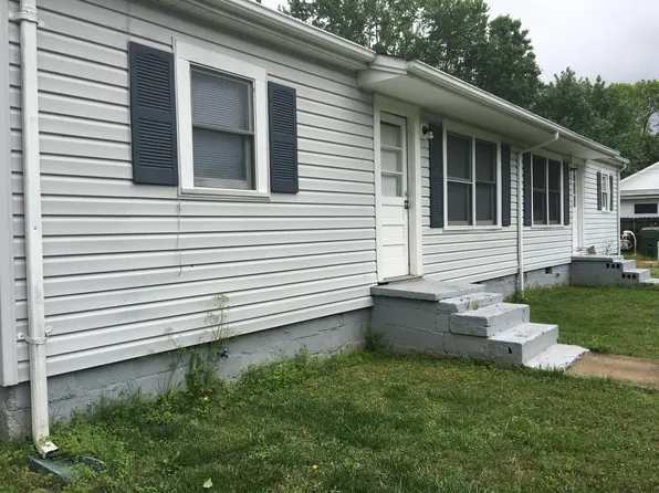 224 Tomberlin Rd, Mount Holly, NC 28120
