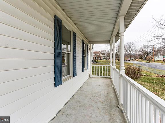 5th image of 3 Mountainview Dr