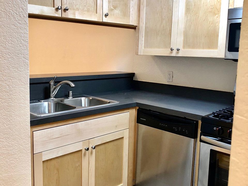 1st image of 1348 N Sierra Bonita Ave APT 207