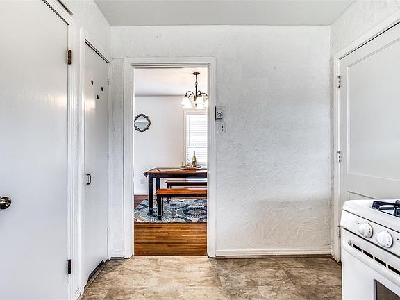 4th image of 2073 Sunnybrook Ln