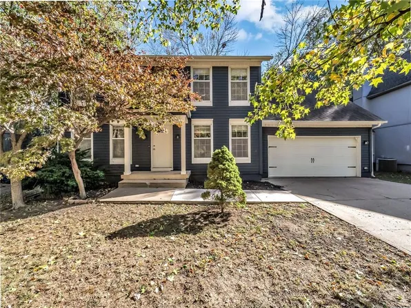 2128 S Lennox Dr, Olathe, KS 66062