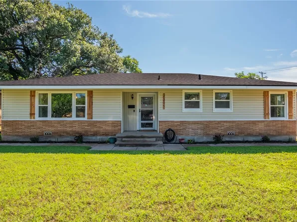 2205 N 44th St, Waco, TX 76710