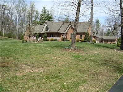4th image of 290 Primitive Acres Ln