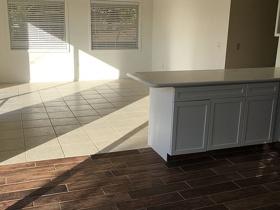 2nd image of 1123 Caribbean Dr S