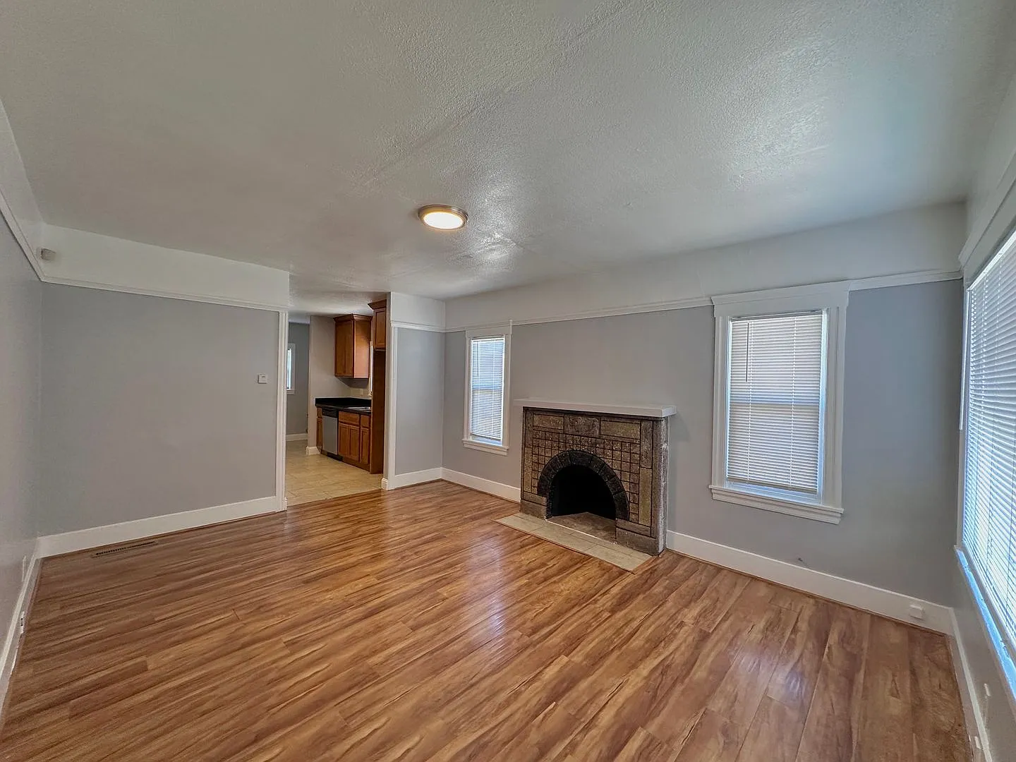 2 Bed 1 Bath House in Oakland - Coming soon — Photo 2
