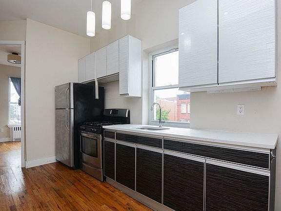 3rd image of 686 Saint Marks Ave #2