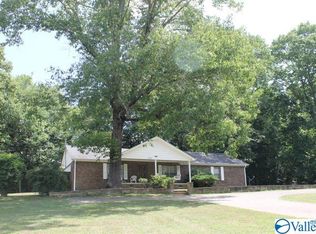 824 County Road 835, Fort Payne, AL 35968
