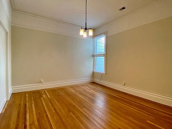4th image of 2214 Fillmore St