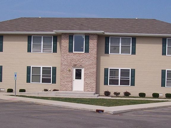 5th image of 616 Circle Dr APT A