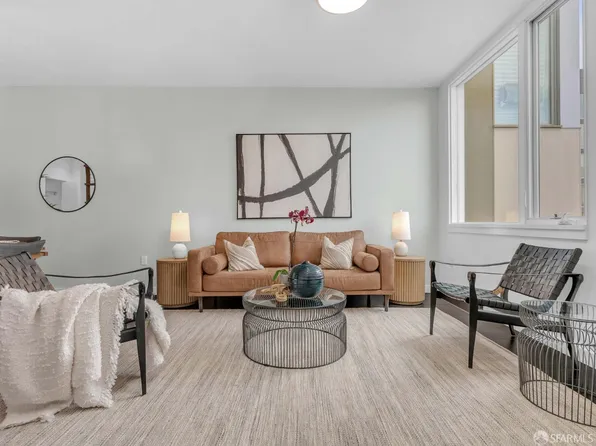 293 Friedell St, San Francisco, CA 94124