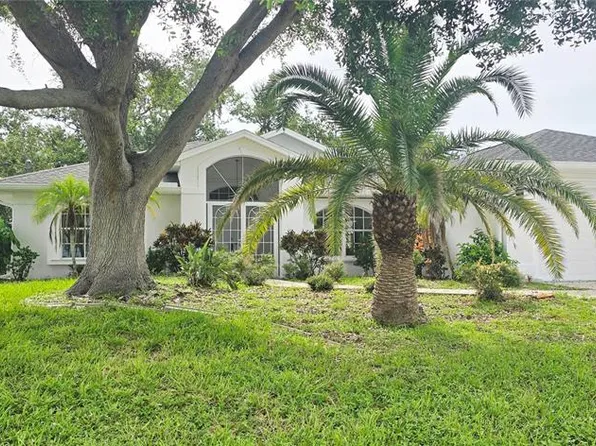 217 Rotonda Cir, Rotonda West, FL 33947