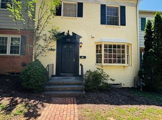105 Sherwood Ct, Blacksburg, VA 24060