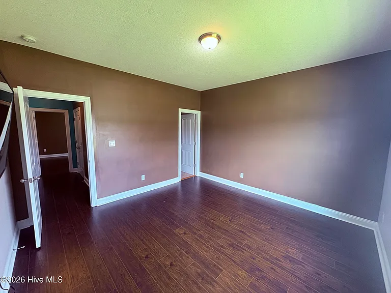 311 Aquamarine Cir — Photo 27