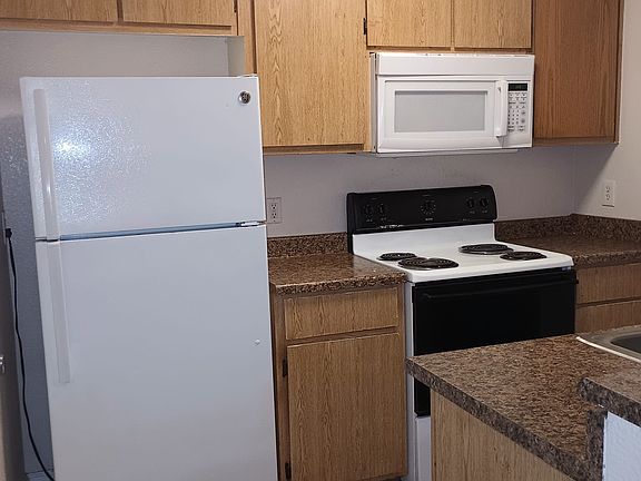 5th image of 3939 Madison Ave APT 238