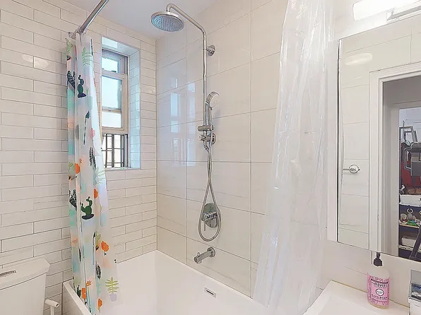 43-10 48th Avenue image 27 of 38