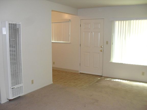 3rd image of 2750 Joseph Ave APT 3
