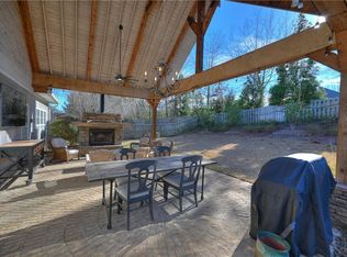 1812 Coopers Pond Rd, Auburn, AL 36830