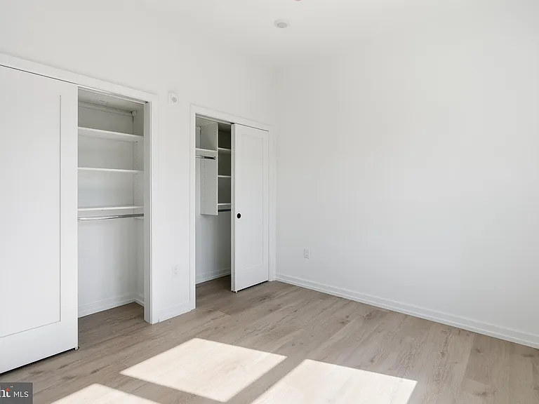 209 New St #6C — Photo 13