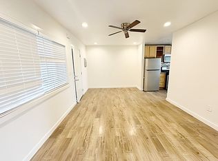 240 E 60th St APT 5, Los Angeles, CA 90003